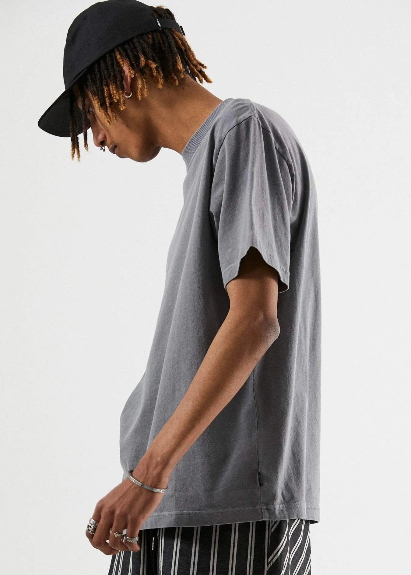 Afends Mens Kicked Out - Retro Fit Tee - Gunmetal
