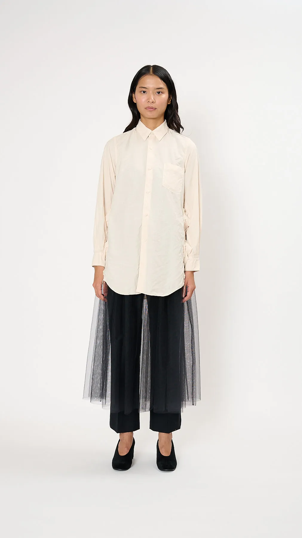 Floral-Appliqué Shirt in Cream