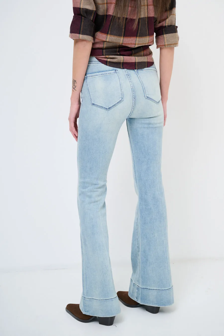 Light-wash flared denim jeans wholesale