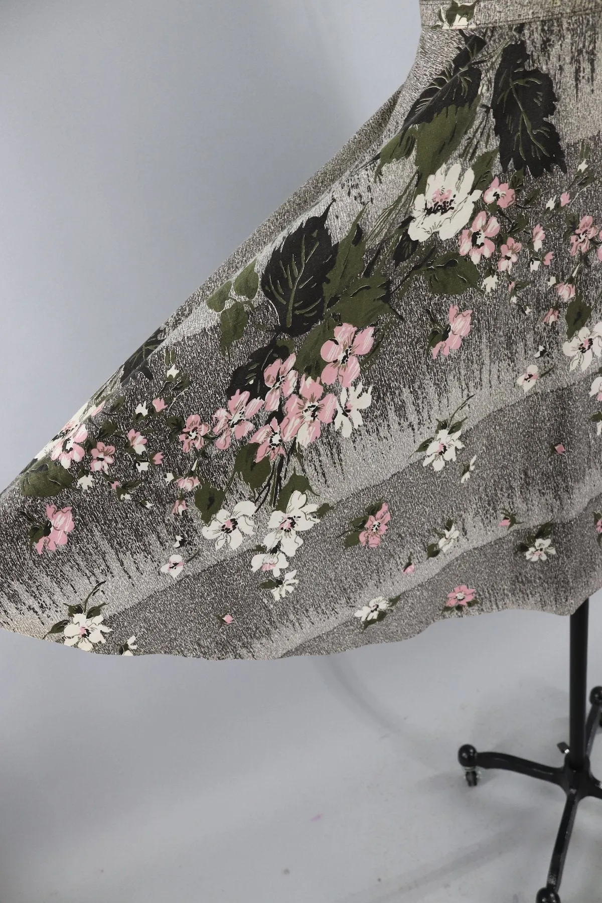 Vintage 1950s Cotton Sundress Olive Green & Pink Floral Print