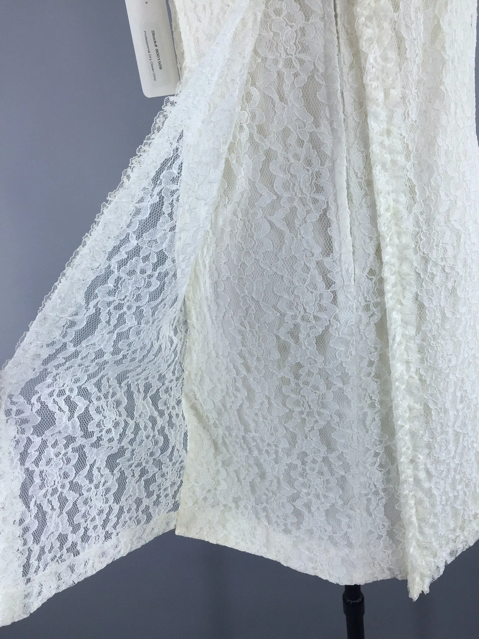 Vintage 1960s Ivory Lace Shift Dress