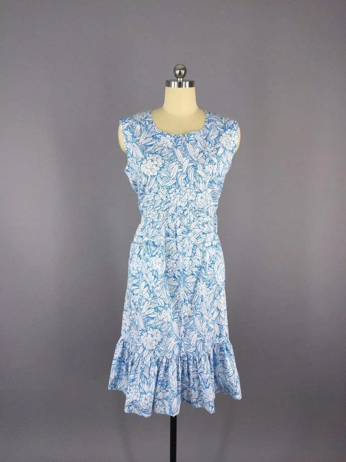 Vintage 1970s Dress / Blue Tropical Print
