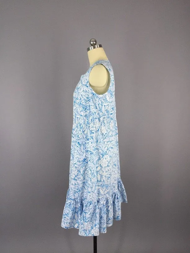 Vintage 1970s Dress / Blue Tropical Print