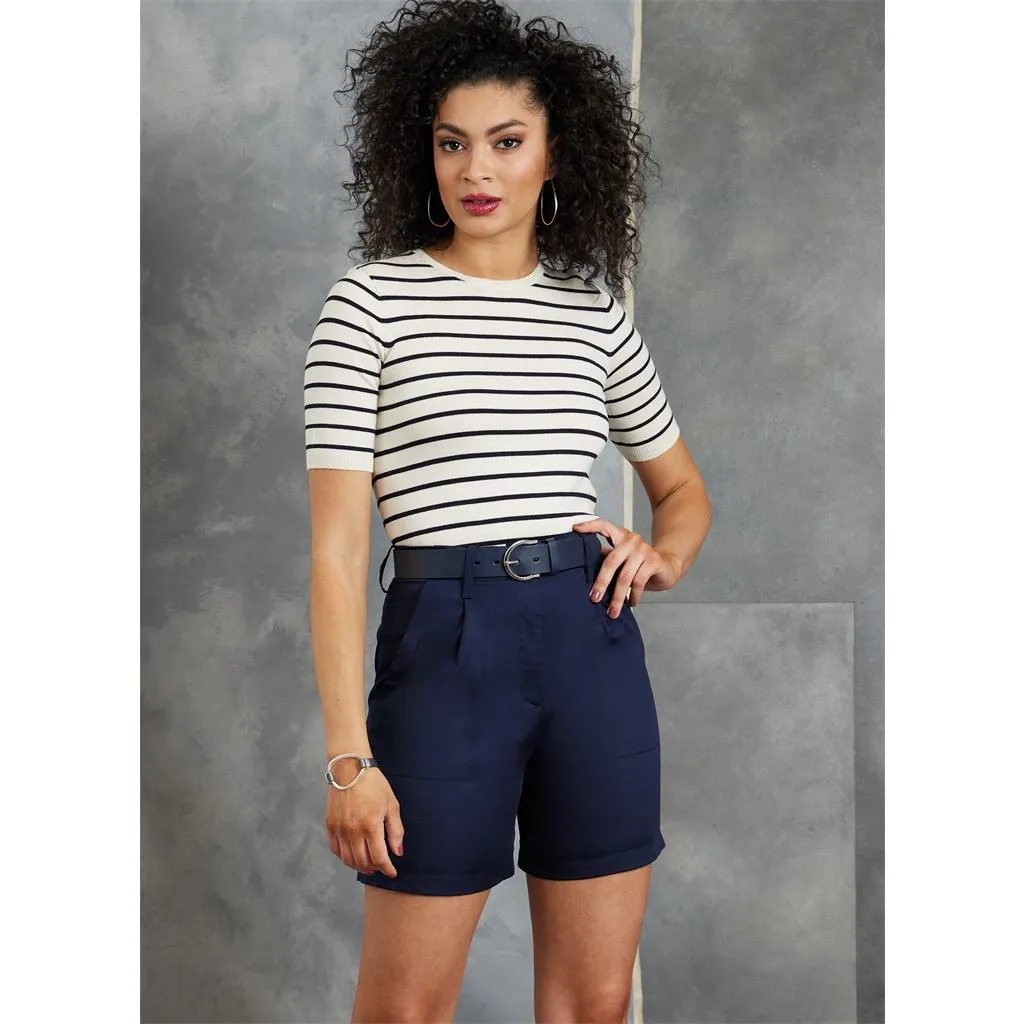 Vogue Pattern V1900 Misses' Shorts and Pants